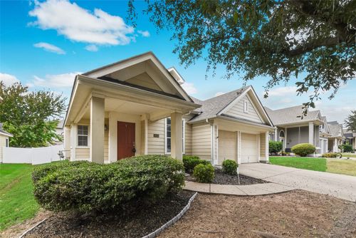 4936 Mccauley Dr, Fort Worth, TX, 76244-6172 | Card Image