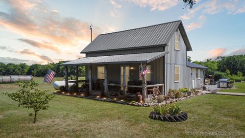 4242 S 4390 Rd, Welch, OK, 74369-8607 | Card Image