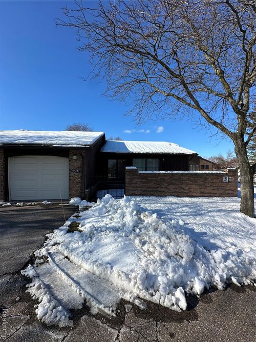 155-26471 Summerdale Dr, Southfield, MI, 48033-2236 | Card Image