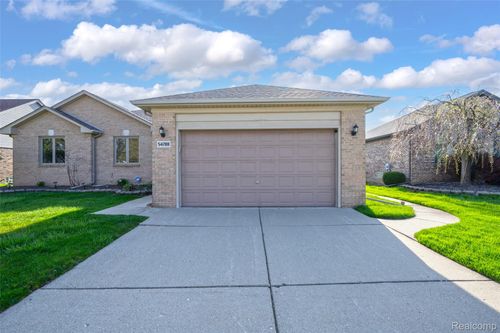 54788 Mahogany Dr, Macomb, MI, 48042-2215 | Card Image