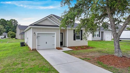 1285 Warrens Way, Manning, SC, 29102-9423 | Card Image
