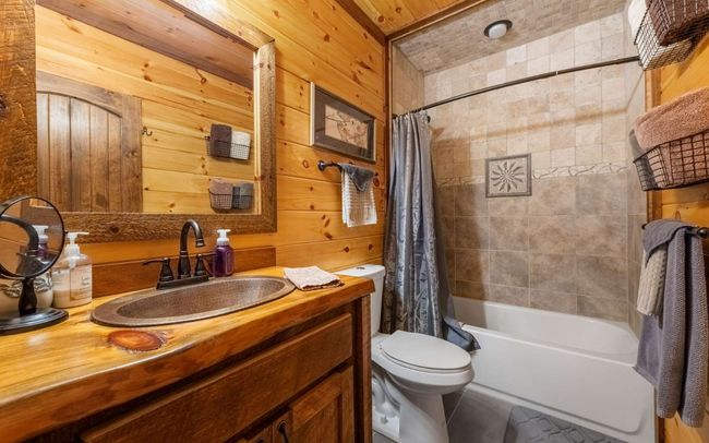 9 Kensington Dr, Home with 3 bedrooms, 3 bathrooms and null parking in Mineral Bluff GA | Image 39