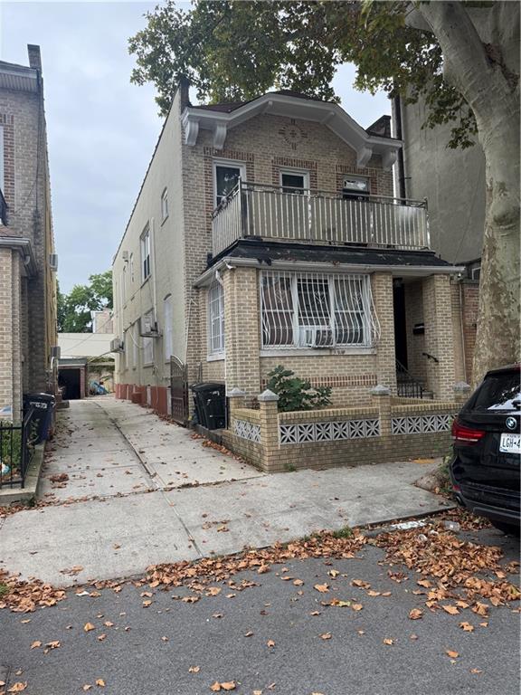 83rd St, Brooklyn, NY 11209