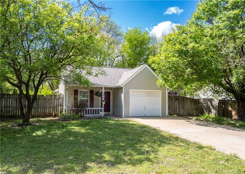 2044 E Wood Tree Court, Siloam Springs, AR, 72761 | Card Image