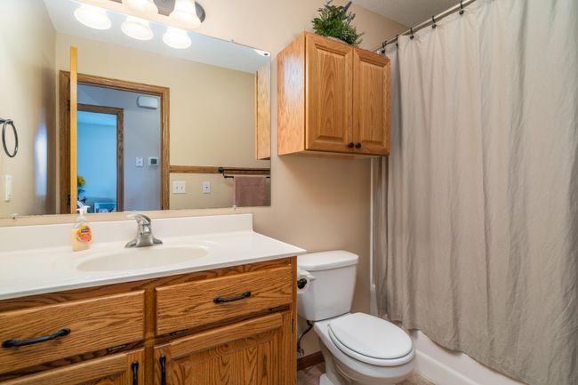Main floor full bath | Image 12