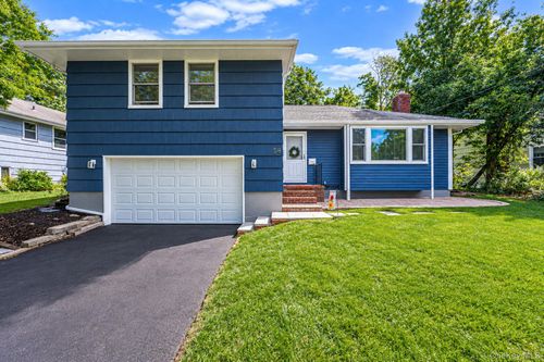 58 Mill Ln, Huntington, NY, 11743-2714 | Card Image