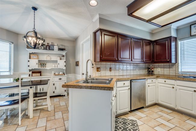 2332 Heatherwoods Way, House other with 3 bedrooms, 3 bathrooms and null parking in Carrollton TX | Image 16