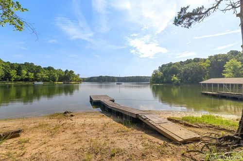 271 Pine Ln, Boydton, VA, 23917-4332 | Card Image