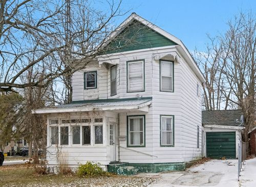 {{alt}} | Card Image