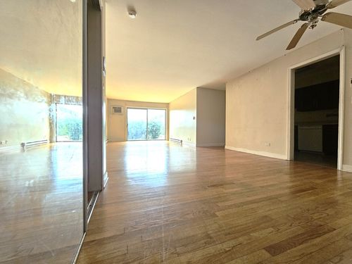 apt-116-840 E Old Willow Rd, Prospect Heights, IL, 60070-2120 | Card Image