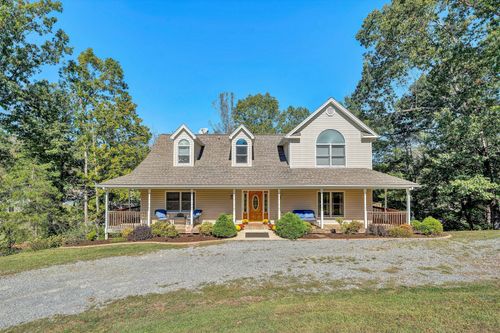 316 Woodland Cove Dr, Moneta, VA, 24121-3468 | Card Image