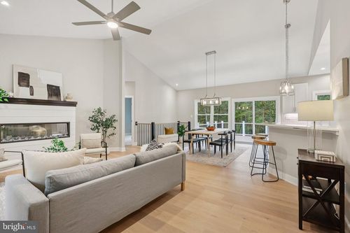 10643 Settle School Rd, RIXEYVILLE, VA, 22737-2658 | Card Image