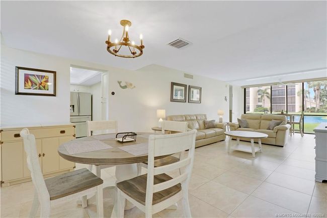 APT-103 - 3442 Ne Causeway Blvd, Condo with 2 bedrooms, 2 bathrooms and 1 parking in Jensen Beach FL | Image 5