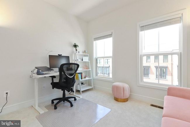 21740 Charing Cross Ter, Townhouse with 3 bedrooms, 4 bathrooms and null parking in BROADLANDS VA | Image 28