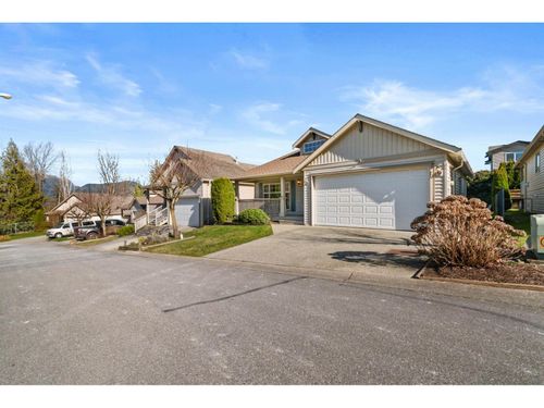11-43875 Chilliwack Mountain Road, Chilliwack, BC, V2R5R6 | Card Image