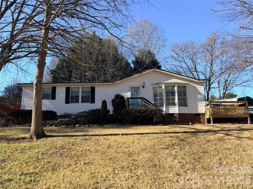 145 Goneaway Ln, Cleveland, NC, 27013-8750 | Card Image