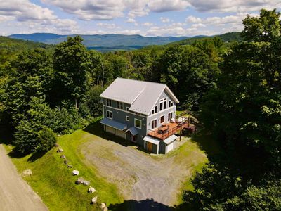 87 Colony Road, House other with 5 bedrooms, 3 bathrooms and null parking in Warren VT | Image 2