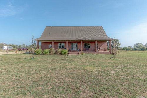 11752 Highway 62 E, Ash Flat, AR, 72513-9605 | Card Image