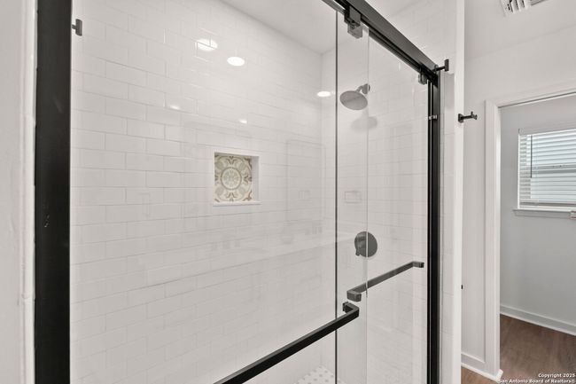 APT-101 - 2718 Old Field Dr, Townhouse with 2 bedrooms, 3 bathrooms and null parking in San Antonio TX | Image 20