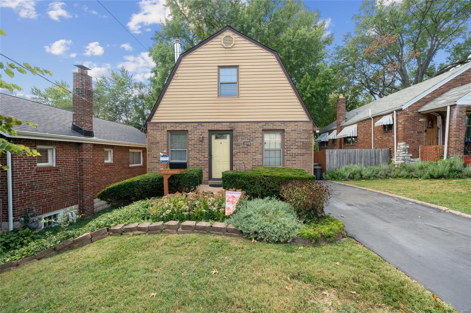 Hartnett Ave, Saint Louis, MO 63135