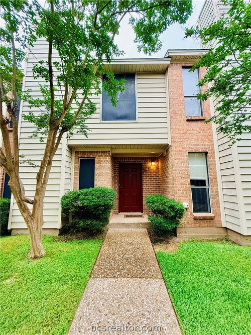 o3-1904 Dartmouth St, College Station, TX, 77840-3990 | Card Image