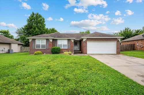 4500 W Bull Run Battle St, Battlefield, MO, 65619-9841 | Card Image