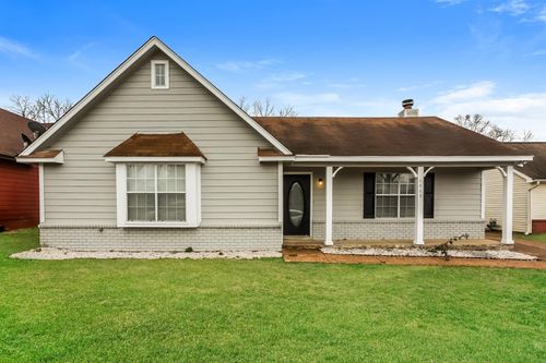 6469 Trysting Oak Dr, Memphis, TN, 38141-0471 | Card Image