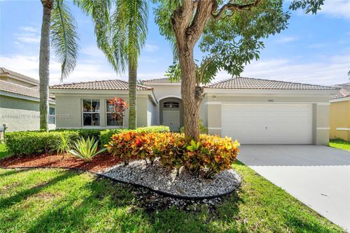 4265 Palmetto Trl, Weston, FL, 33331-3823 | Card Image
