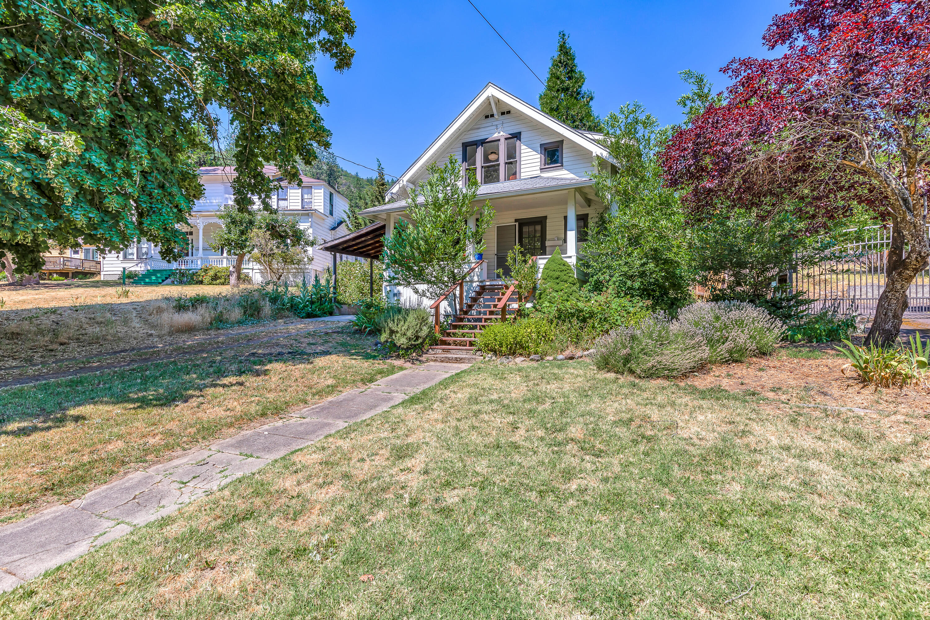 Granite St, Ashland, OR 97520