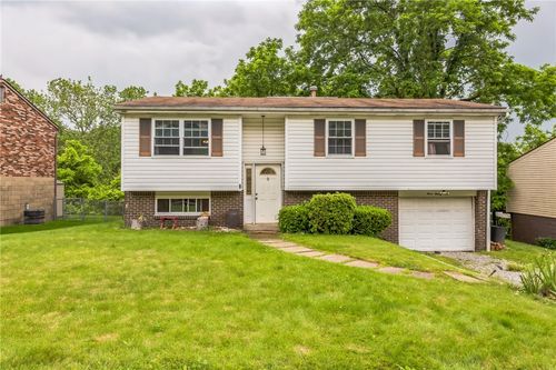 329 Golden Gate Dr, Verona, PA, 15147-2609 | Card Image