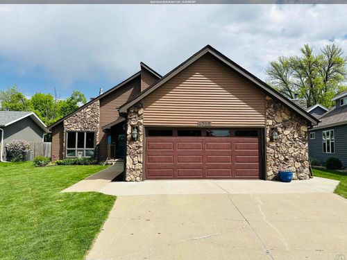 4319 Lincoln Way, Sioux City, IA, 51106-4338 | Card Image