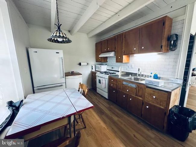 1685 Route 143, House other with 3 bedrooms, 2 bathrooms and null parking in LENHARTSVILLE PA | Image 12