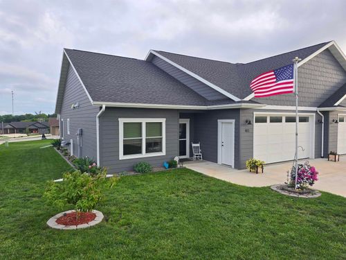 401 Highland Dr, Decorah, IA, 52101 | Card Image