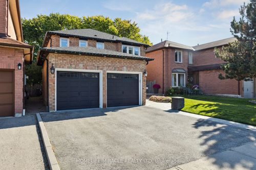 33 Ritchie Ave, Ajax, ON, L1S5V7 | Card Image