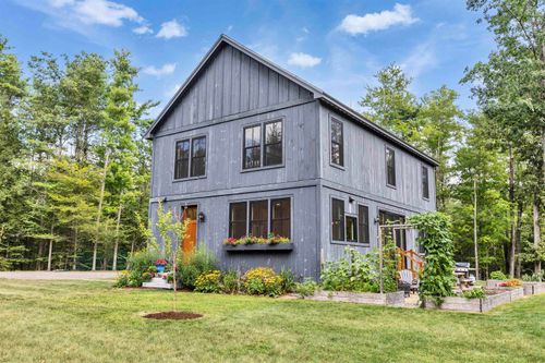 341 Ingalls Rd, Jaffrey, NH, 03452-6300 | Card Image