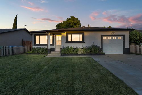 1612 S Church St, Lodi, CA, 95240-6206 | Card Image