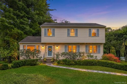 743 Union Valley Rd, Carmel, NY, 10512-4325 | Card Image