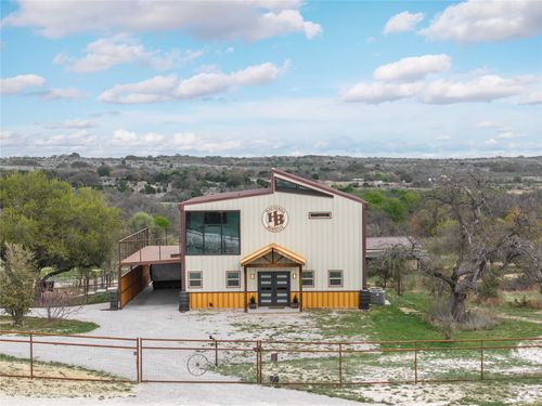 115 Comanche Vista Dr, Comanche, TX, 76442-7168 | Card Image