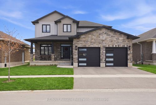 465 Warren St, Goderich, ON, N7A0C3 | Card Image