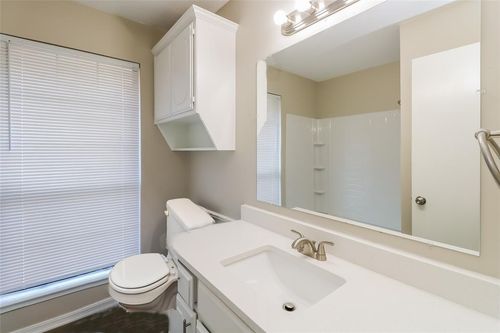 8313 Nw 105th St, Oklahoma City, OK, 73162-4018 | Card Image