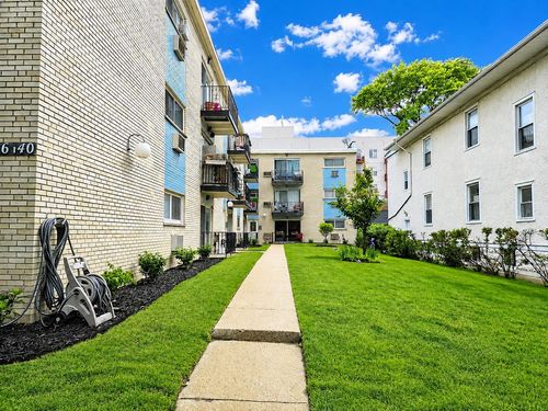 1b-1236 W Farwell Ave, Chicago, IL, 60626-3868 | Card Image