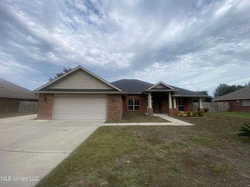132 Needlerush Pl, Ocean Springs, MS, 39564-5330 | Card Image
