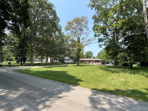 3116 3rd St, La Salle, MI, 48145-9617 | Card Image