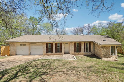 2204 Bahia Cir, Austin, TX, 78741-7029 | Card Image