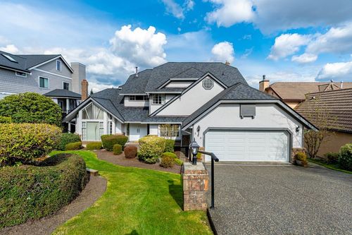 580 Clearwater Way, Coquitlam, BC, V3C5W3 | Card Image