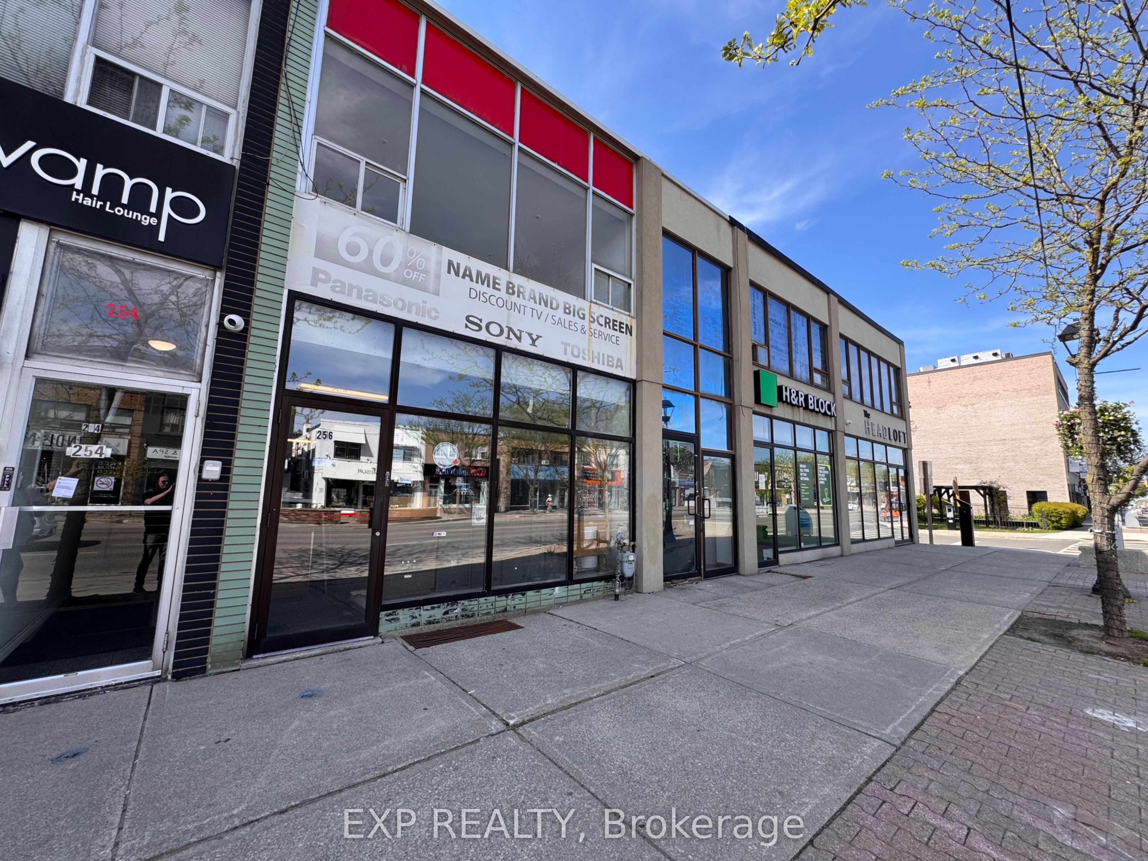 Residential Lease in Mississauga