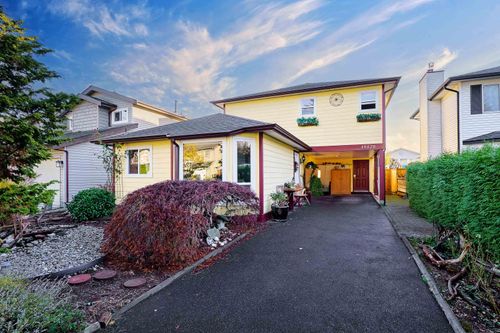 19520 115a Ave, Pitt Meadows, BC, V3Y1R4 | Card Image