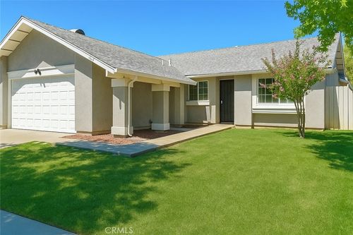1772 Bangor Ave, Highland, CA, 92346 | Card Image
