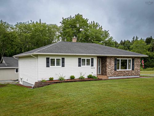 4646 Highway 14, Upper Nine Mile River, NS, B2S3E7 | Card Image