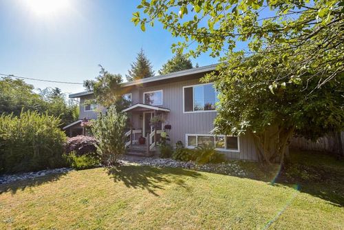 20270 50 Ave, Langley, BC, V3A3T1 | Card Image